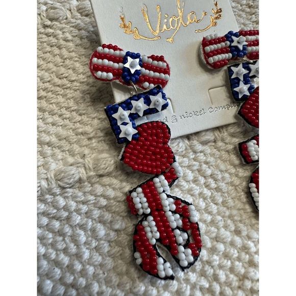 PATRIOTIC 'LOVE' SEED BEAD EARRINGS - Picture 3 of 3
